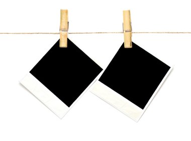 beyaz zemin üzerinde boş kağıt etiket