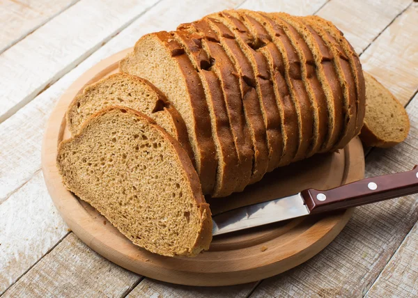 Sliced loaf of bread — Stock Photo, Image