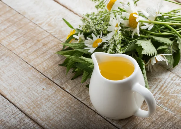 Väsentliga aromaolja — Stockfoto