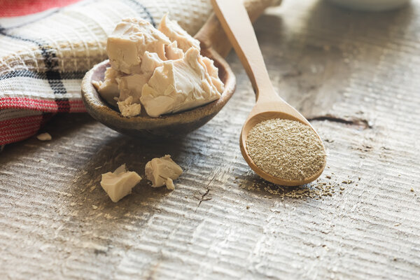 Сухие и свежие дрожжи
.