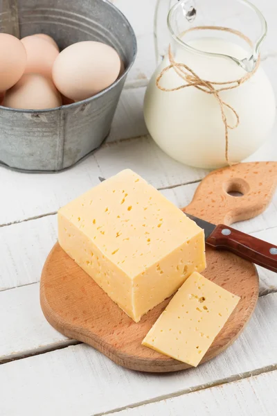 Dairy products - cheese, milk, eggs. — Stock Photo, Image