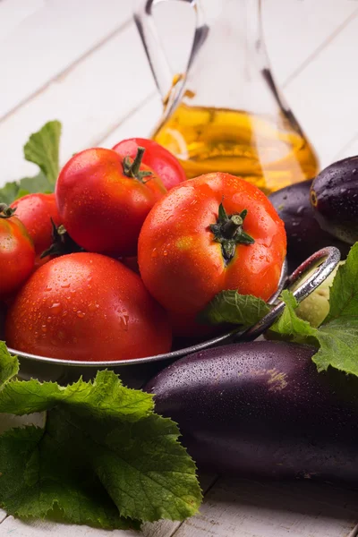 Fresh vegetables on wooden table — Stock Photo, Image