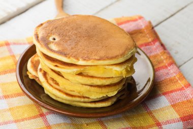 Krep plaka üzerinde