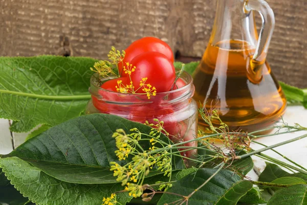 Pickled tomatoes — Stock Photo, Image