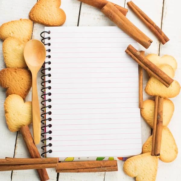 Note and cookies — Stock Photo, Image