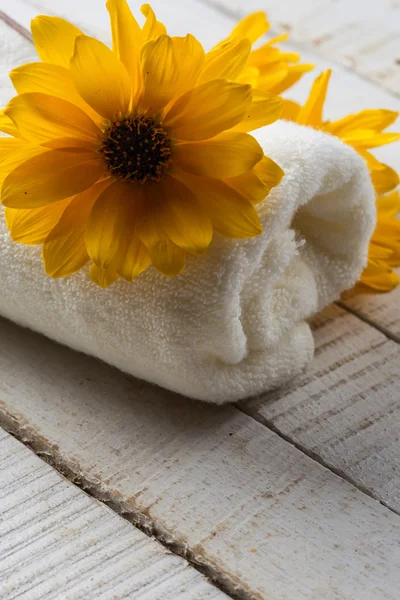 Bath towel. Spa concept. — Stock Photo, Image