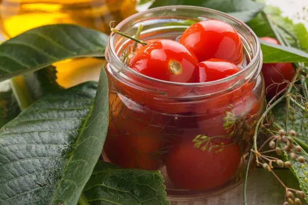 Tomates em conserva — Fotografia de Stock