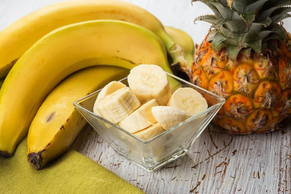 Banana sliced in bowl — Stock Photo, Image