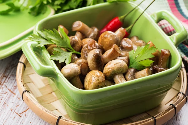 Fried mushrooms — Stock Photo, Image