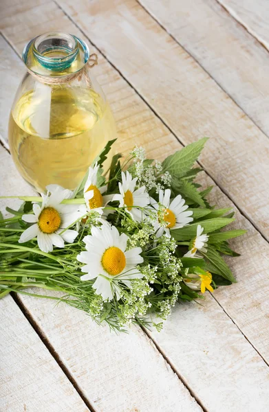 Väsentliga aromaolja — Stockfoto