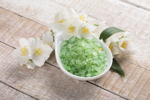 Sea salt in bowl — Stock Photo, Image