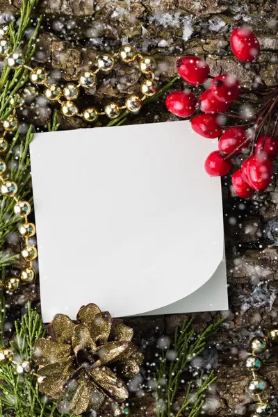 Decorative christmas composition and note — Stock Photo, Image