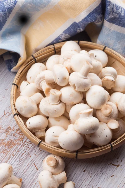 Fresh mushrooms — Stock Photo, Image