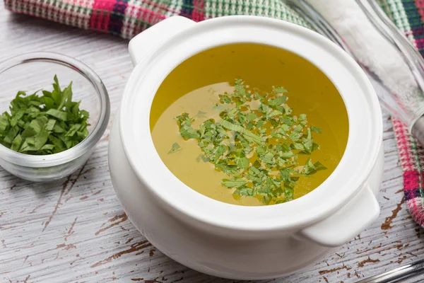 Bouillon dans un bol — Photo