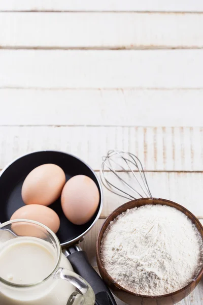 Zutaten für Pfannkuchen. — Stockfoto