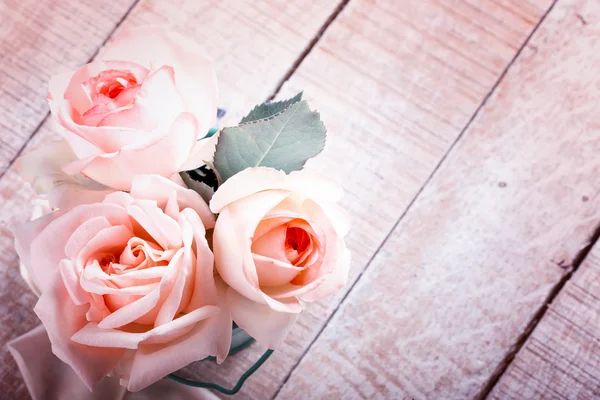 Ansichtkaart met elegante bloemen — Stockfoto