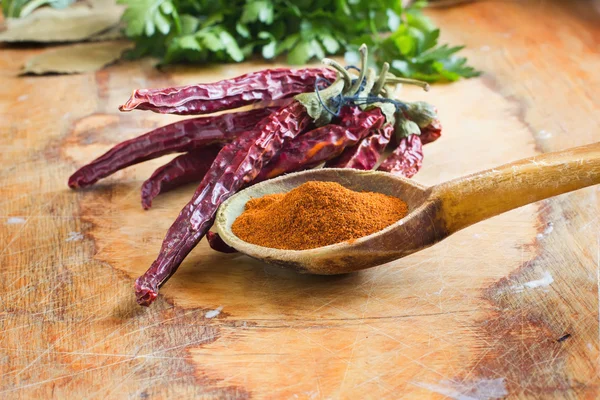 Hot pepper on wooden backgroud — Stock Photo, Image