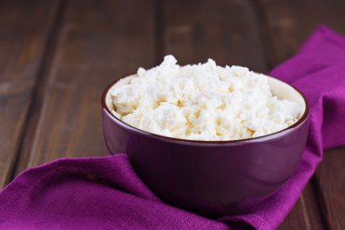 Süzme peynir.
