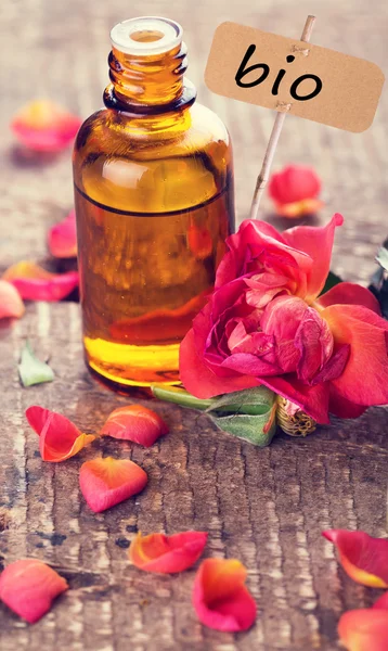 Essential aroma oil — Stock Photo, Image