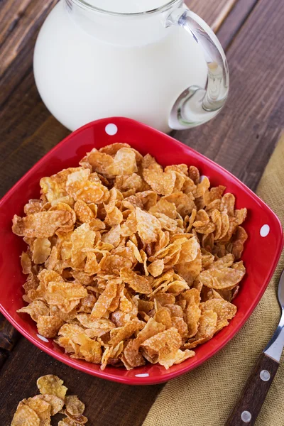 Cornflakes with milk — Stock Photo, Image