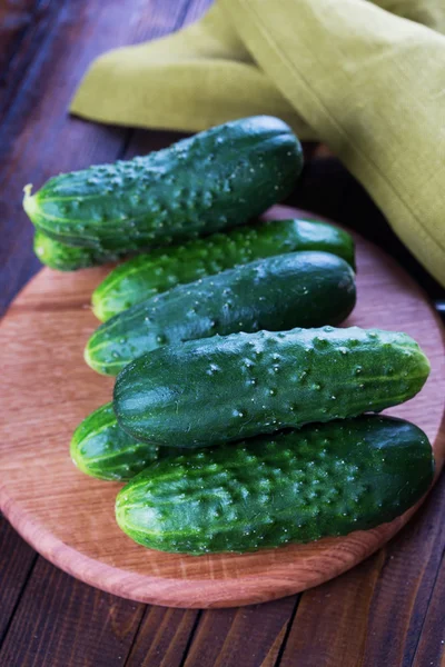 Organic cucumbers — Stock Photo, Image