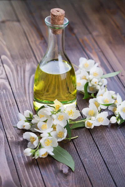 Aroma oil with jasmine — Stock Photo, Image