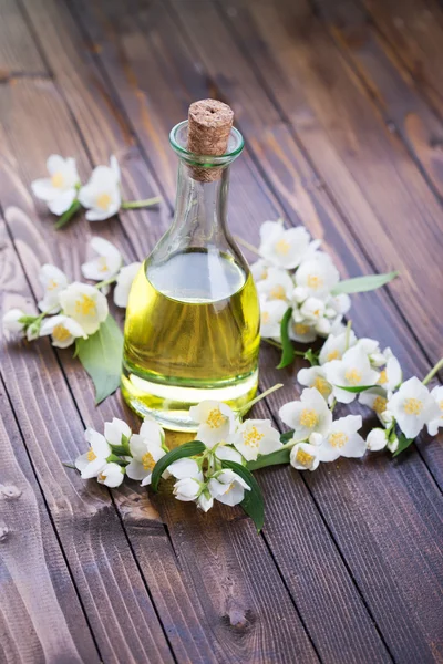 Zapach oleju z jasmine — Zdjęcie stockowe