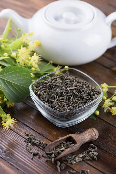 Tea with linden — Stock Photo, Image