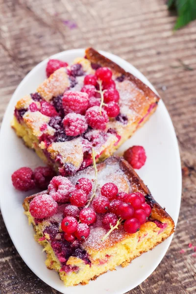 Pastry with raspberries — Stock Photo, Image