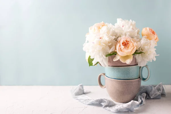 Background Blush Colorful Summer Roses Peonies Flowers Blue Background Vase — Stock Photo, Image