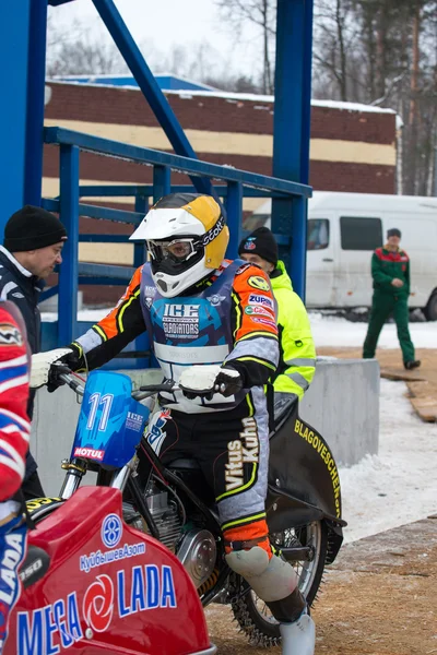 高速道路冰的角斗士在事件俄罗斯. — 图库照片