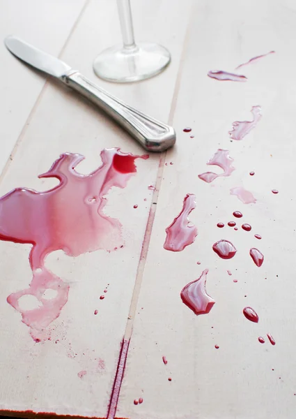 Spilled red wine — Stock Photo, Image