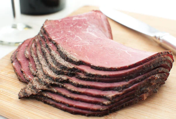 In Scheiben geschnittene Deli Beef Snack — Stockfoto