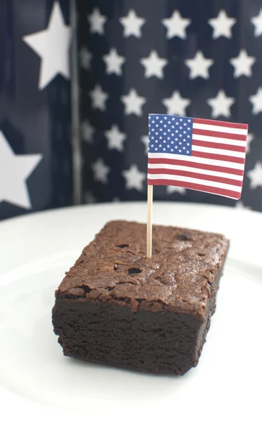 Brownie and american flag — Stock Photo, Image