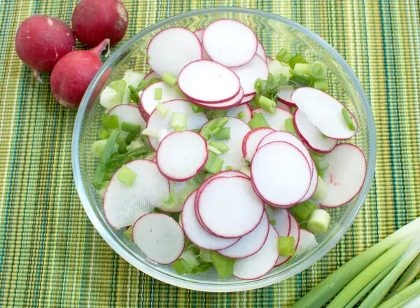 Salada de primavera — Fotografia de Stock