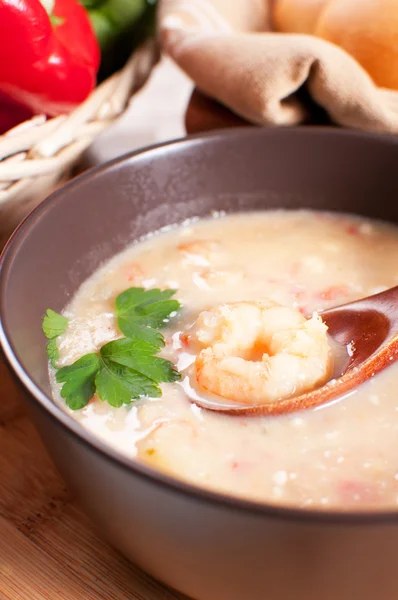 Bowl with shrimp and vegetables soup — Stock Image Bowl with shrimp and vegetables soup Stock Photo