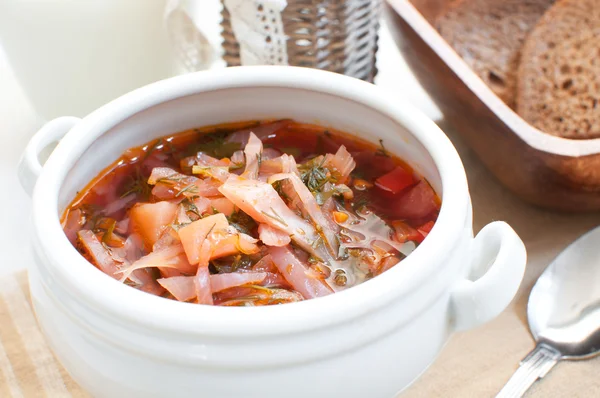 Tradisional russian atau ukrainian sup borscht — Stok Foto