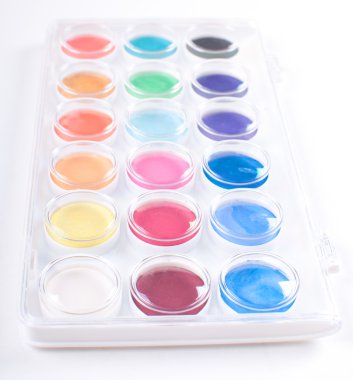 suluboya boya beyaz kutusunda ayarlayın