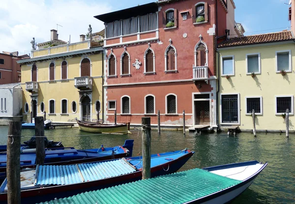 Csatornák Hidak Chioggia Ezt Kisvárost Kis Velencének Hívják Olaszország — Stock Fotó