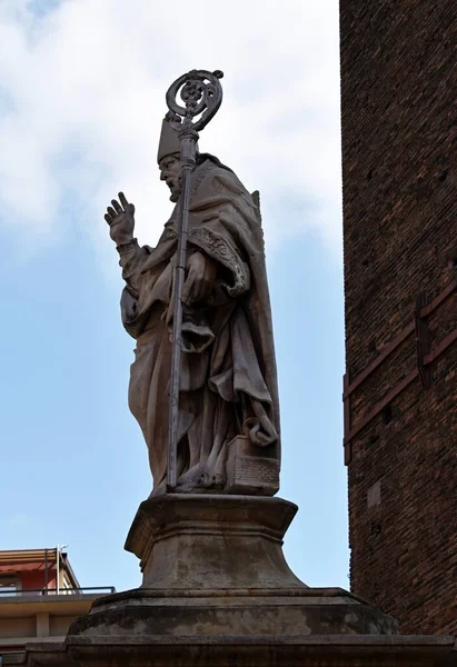 Estatua San Petronio Patrona Bolonia Italia — Foto de Stock