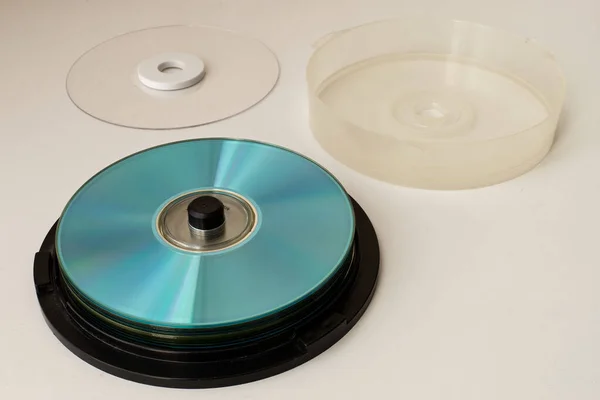Plast Och Dvd Behållare Vit Bakgrund Teknik Från Talet — Stockfoto