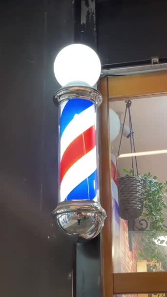 Tradiční Holičská Tyč Rotující Pruhy Pole Light Hair Salon Kadeřnický — Stock video