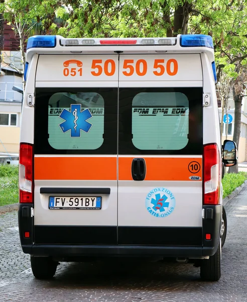 Bologna Talya Nisan 2022 Ambulans Bologna Sant Orsola Hastanesi Nde — Stok fotoğraf