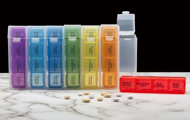 Pill Organizer for keeping track of daily medication and vitamins. Seven boxes for monday to sunday.