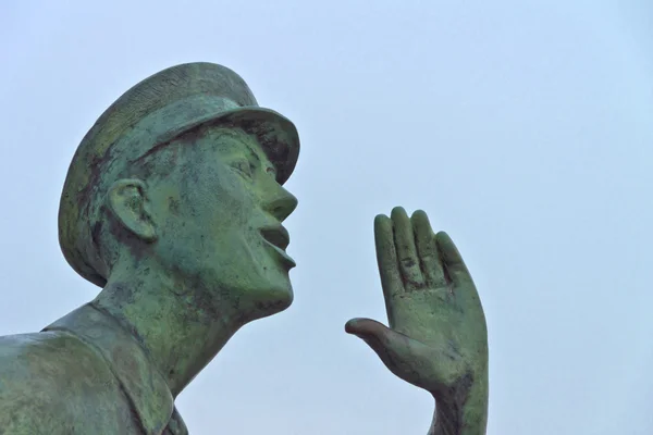 Rufer statue Lauenburg - The Rufer-statue of the skipper town Lauenburg at the Elbe in Schleswig-Holstein, Germany. — Stock Photo, Image