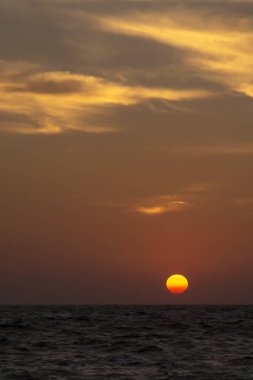 Kuzey Denizi üzerinde gün batımı