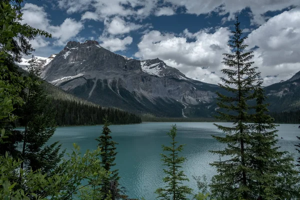 Landscape Emerald Lake Bath Nature Canada — Foto de Stock