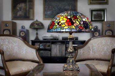 Tiffany lambası