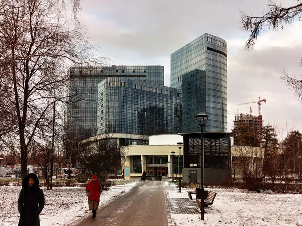 Centrum Biznesowe Przy Stacji Metra Moskwa — Zdjęcie stockowe