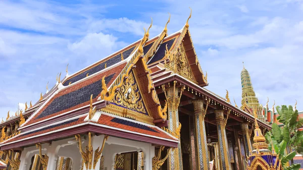 Tempel am wat pra kaew Bereich im Großen Palast von Thailand — Stockfoto